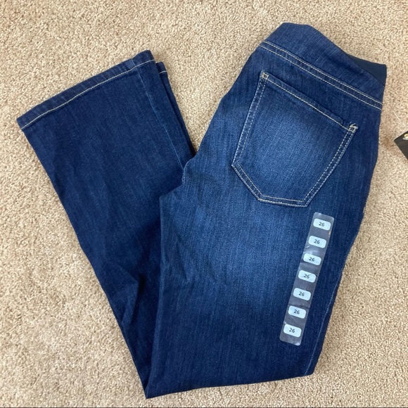 led Full Panel Crop Flare Bootcut Maternity Jeans - Picture 13 of 13